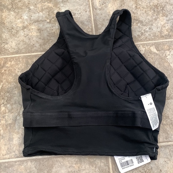 NWT Lululemon Diamond Grid swim top cups C/D black size 4 - Picture 10 of 11
